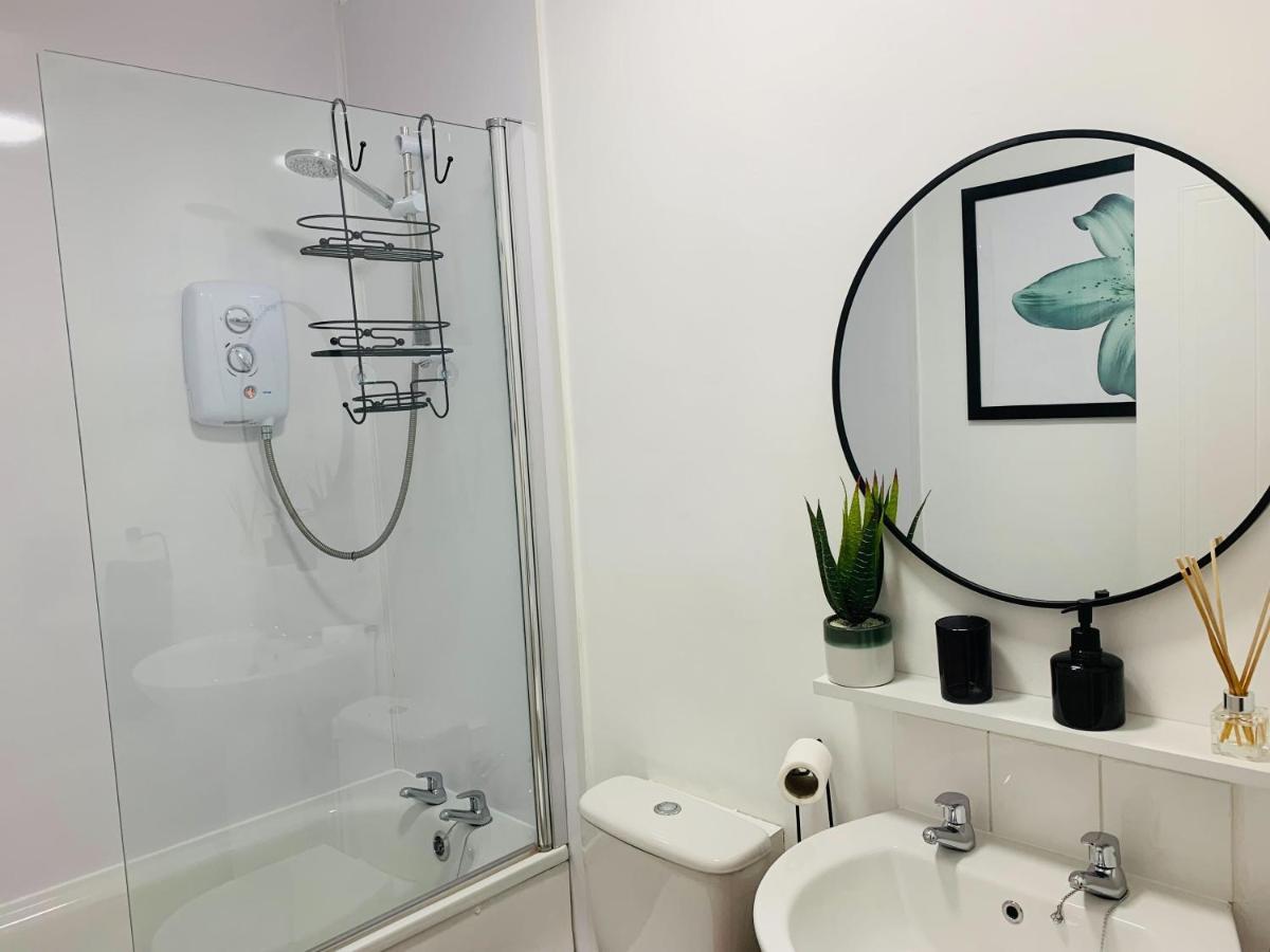 Solace Apartment *