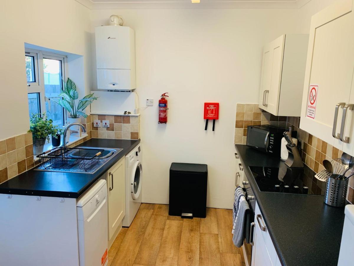Solace Apartment Salisbury